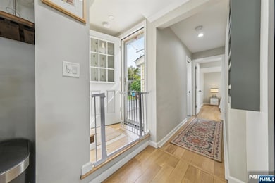 208 Jefferson Ave, Hasbrouck Heights, NJ 07604 - photo 7