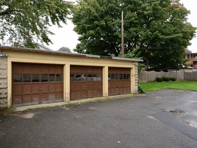 30 Bemis St, Chicopee, MA 01013 - photo 2