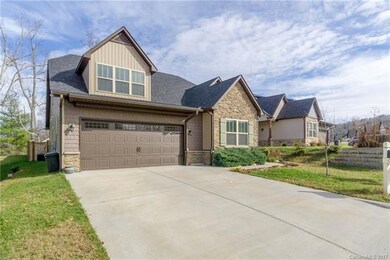 43 Onteora Oaks Dr, Asheville, NC 28803 - photo 2