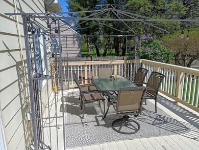 41 Verge St, Springfield, MA 01129 - photo 3