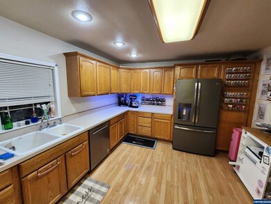 1640 Crittenden St SW, Albany, OR 97321 - photo 7