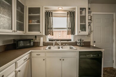 806N15thSt_0004