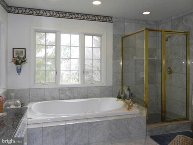 2832 Forest Glen Dr, Baldwin, MD 21013 - photo 6