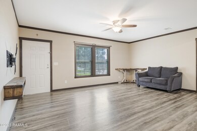 5606 Claude Viator Rd-4