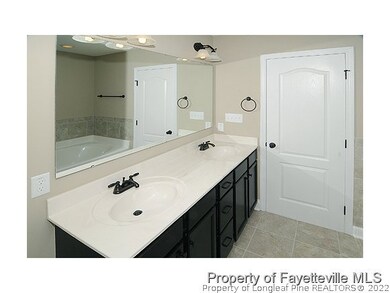 804 Misty Meadow Ln, Fayetteville, NC 28304 - photo 7