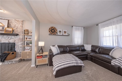 105 Pagano Dr, New Stanton, PA 15672 - photo 4