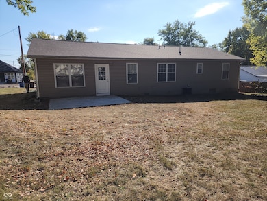 1157 Avenue D St, Greencastle, IN 46135 - photo 3