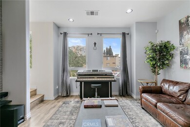 14713 Sherman Way unit 1/2, Van Nuys, CA 91405 - photo 6