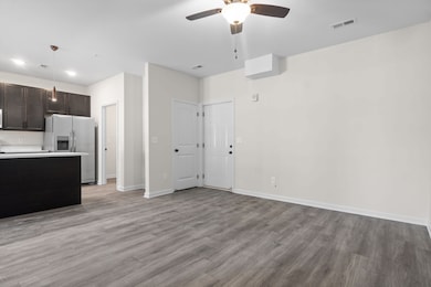 229 E Johnson Cir unit C-105, Clarksville, TN 37040 - photo 3