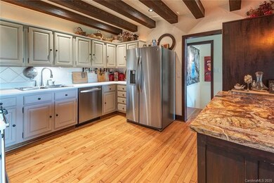 73 Charlyn Dr, Asheville, NC 28803 - photo 7