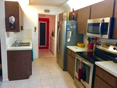 7470 Kitchen