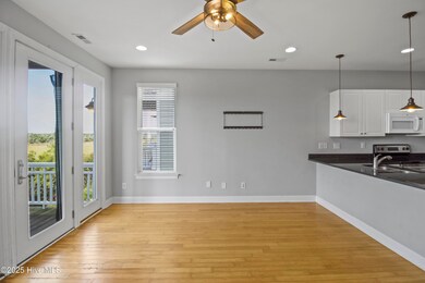 107 Egret Landing Ct unit A, Surf City, NC 28445 - photo 7