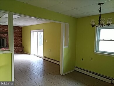 1526 Montgomery Rd, Wilmington, DE 19805 - photo 6