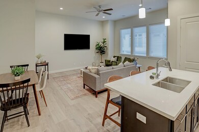 139 Knights Bridge Park Ln, Houston, TX 77018 - photo 3