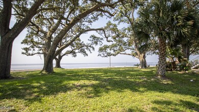 2526 Beach-104