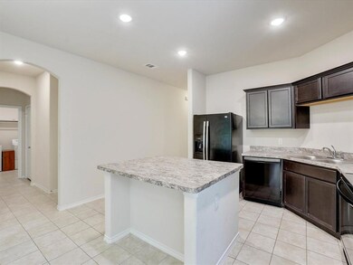 1009 S Taylor St, Gainesville, TX 76240 - photo 5