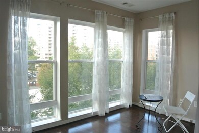 8045 Newell St unit 314, Silver Spring, MD 20910 - photo 4