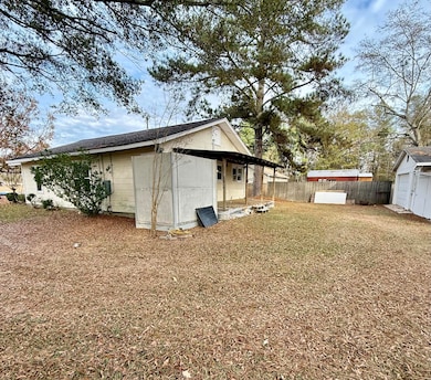 904 Hatley Rd, Amory, MS 38821 - photo 3