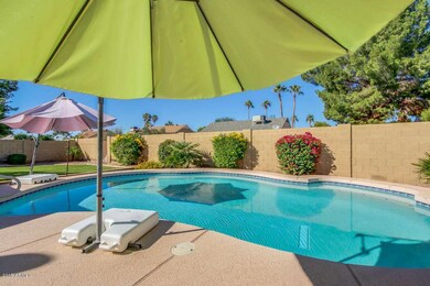 Pool2