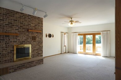4613 W Rutland Rd, Brooklyn, WI 53521 - photo 4