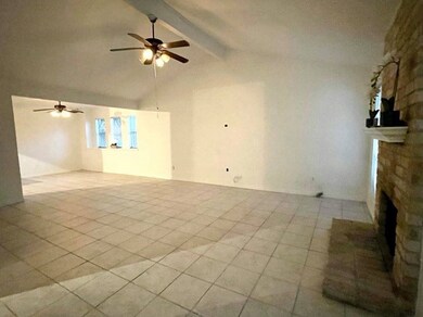 10727 Heather Hill Dr, Houston, TX 77086 - photo 7