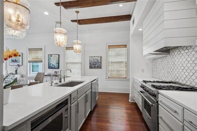 KITCHEN - STAINLESS STEEL APPLIANCES, WOLF
GAS RA
