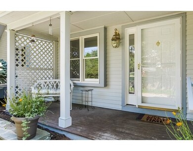 1546 Drift Rd, Westport, MA 02790 - photo 3