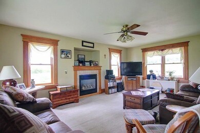 W1046 Horan Rd, Brooklyn, WI 53521 - photo 7