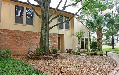 7815 Bateman Ln unit 7815, Houston, TX 77088 - photo 2