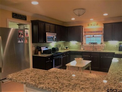 1826 1826 S Sneed Ave, Tyler, TX 75701 - photo 6