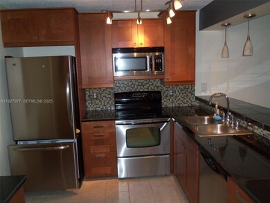 10551 W Broward Blvd unit 2094, Plantation, FL 33324 - photo 2