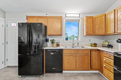 22 Forest Ave, South Portland, ME 04106 - photo 5