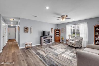 32PembrookCir-6