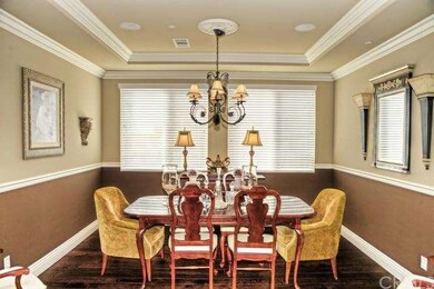 Formal dining room 