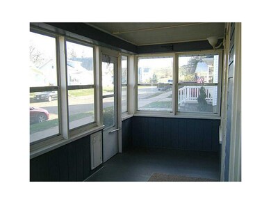 Screen Porch.