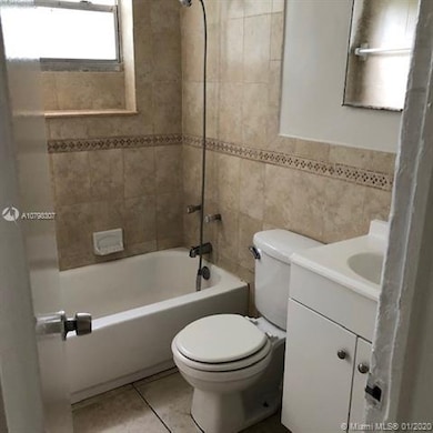 715 SW 9th St, Dania, FL 33004 - photo 3