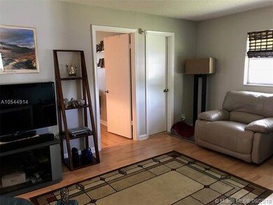 FAMILY ROOM OFF GUEST BEDROOM