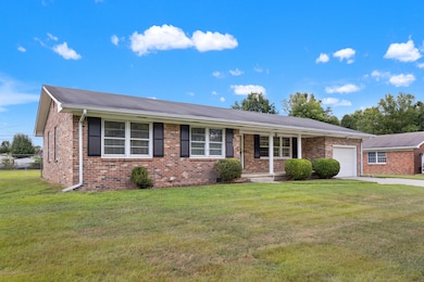 304 Pine St, Berea, KY 40403 - photo 2