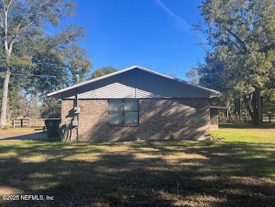 312 E Market Rd, Starke, FL 32091 - photo 6