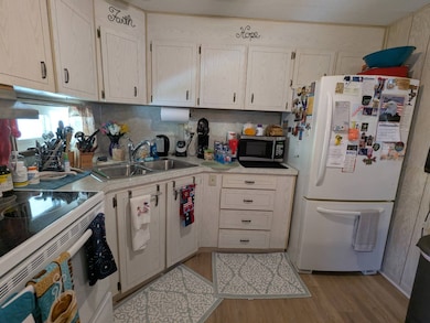 7349 Ulmerton Rd unit 167, Largo, FL 33771 - photo 3