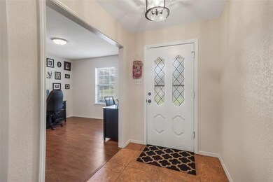 316 Carolyn Dr, Bedford, TX 76021 - photo 4