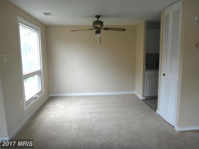 522 West Ct, Glen Burnie, MD 21061 - photo 4