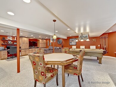 880 S Kent Ave, Elmhurst, IL 60126 - photo 5