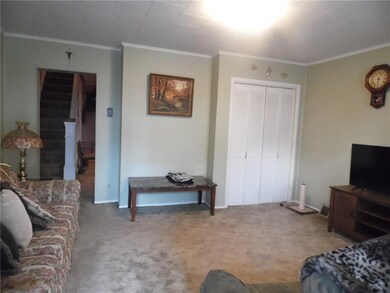 There's a double coat and storage closet in the li