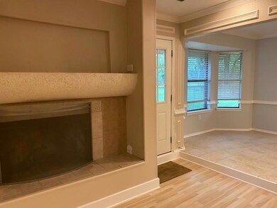 948 Jerry Ln, Bedford, TX 76022 - photo 2