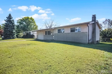 1520 Tahoe Dr, Florissant, MO 63031 - photo 3