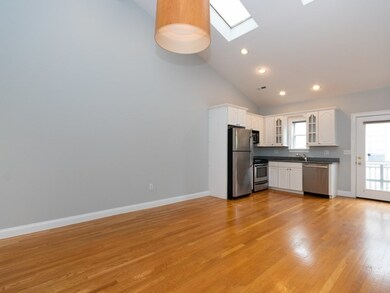 139 M St unit 3, Boston, MA 02127 - photo 5