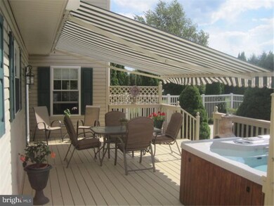 35 Diane Dr, Honey Brook, PA 19344 - photo 4