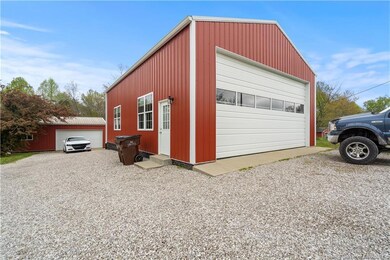 Awesome garage/workshop.