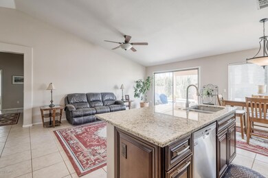 2466 S Rowen Mesa AZ 85209 USA-large-008